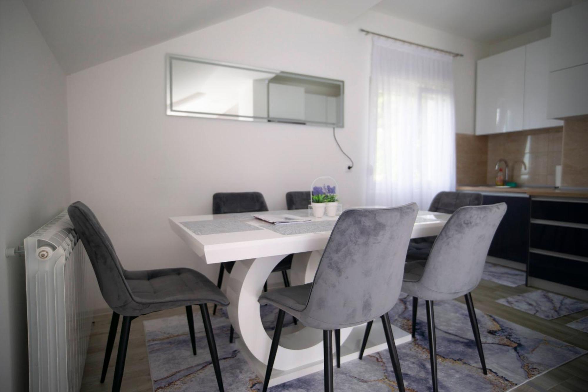 Luxury Apartments Milicevic Trebinje Eksteriør billede